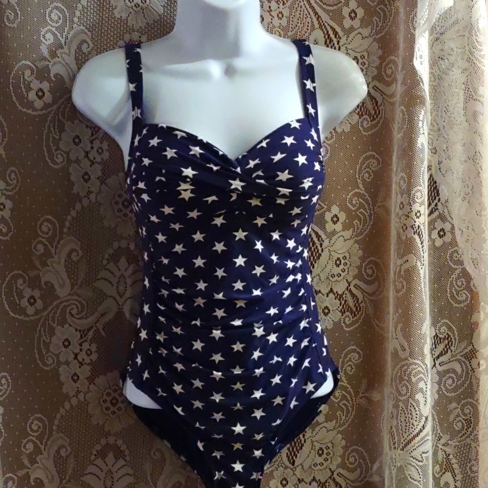 Niptuck Women's size‎ 4 blue white star print shirred one piece swimsuit